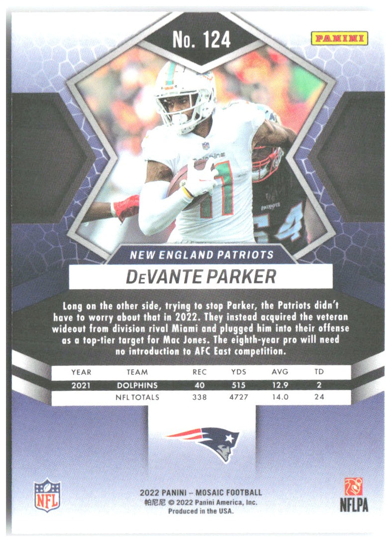 DeVante Parker Panini Mosaic 124 2022 New England Patriots